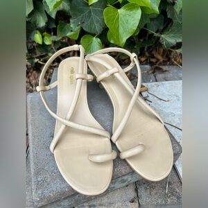 Cult Gaia Women's Tan Strappy Sandals Kitten Heel